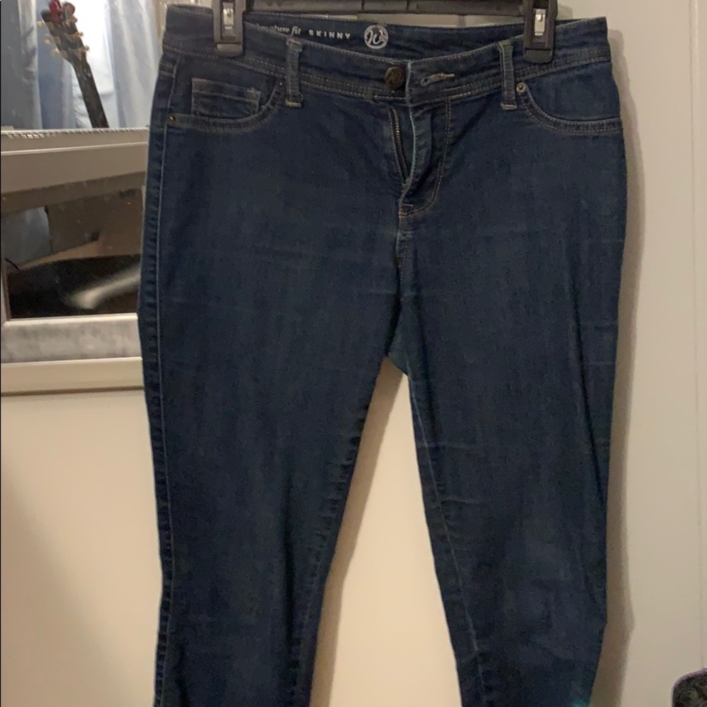Dark wash skinny jeans